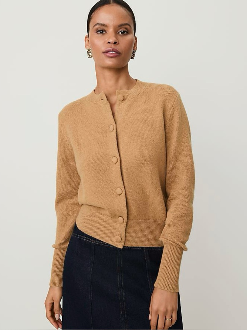 Ann Taylor  Button Down Crew Neck Cardigan Size Small Color Pecan NWT